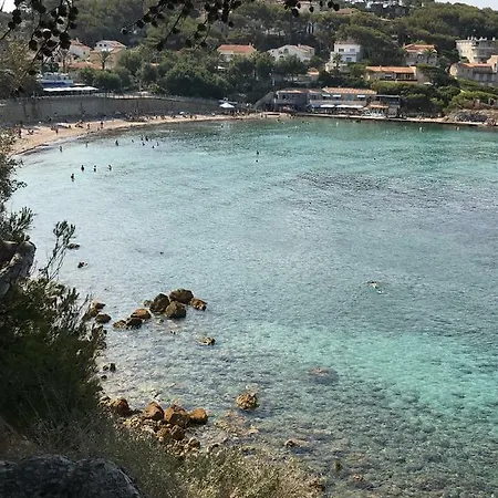 A Pieds * Sanary-sur-Mer